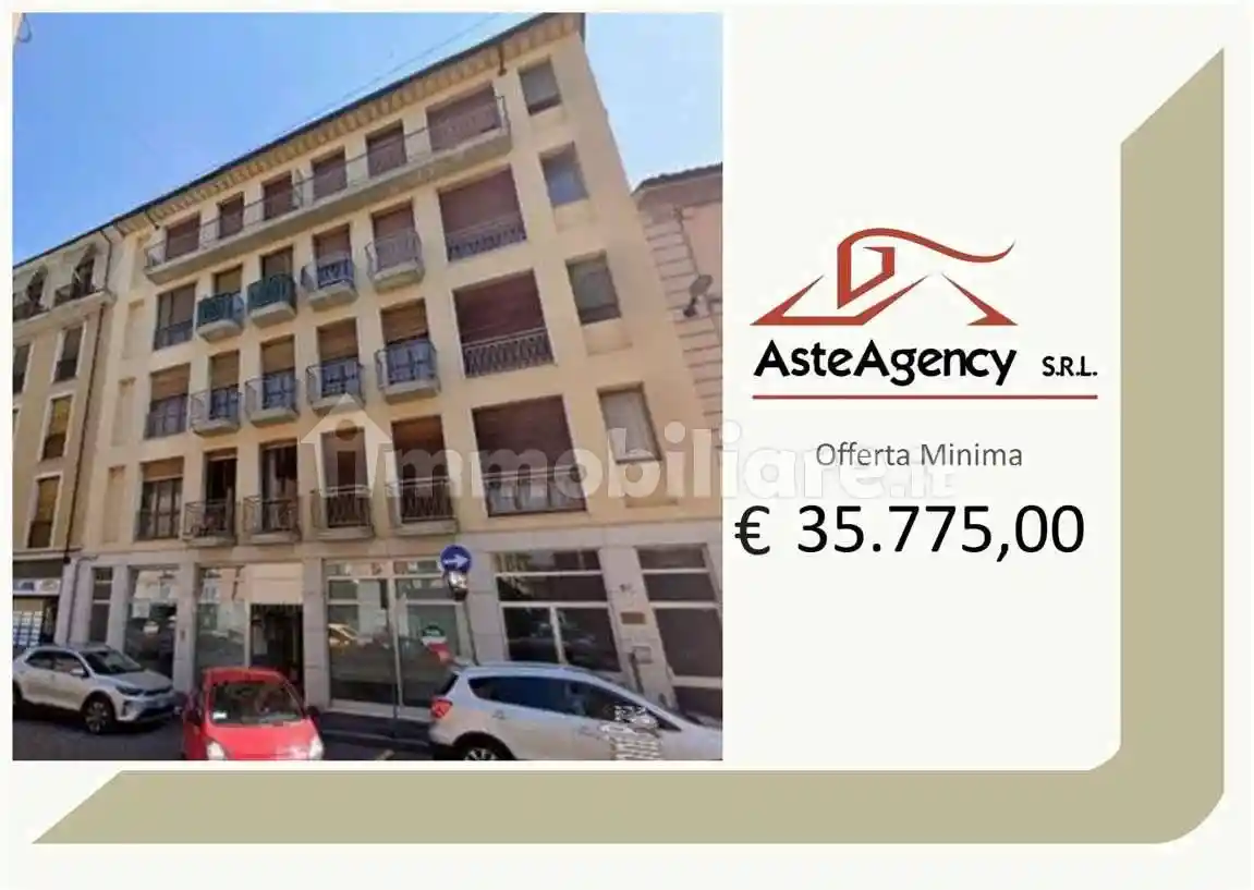 Appartamento in vendita a Voghera