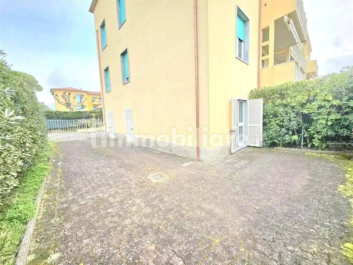 Appartamento in vendita a Massa