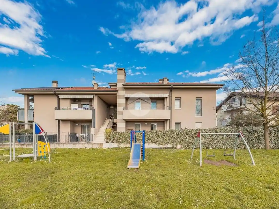 Appartamento in vendita a Villafranca di Verona