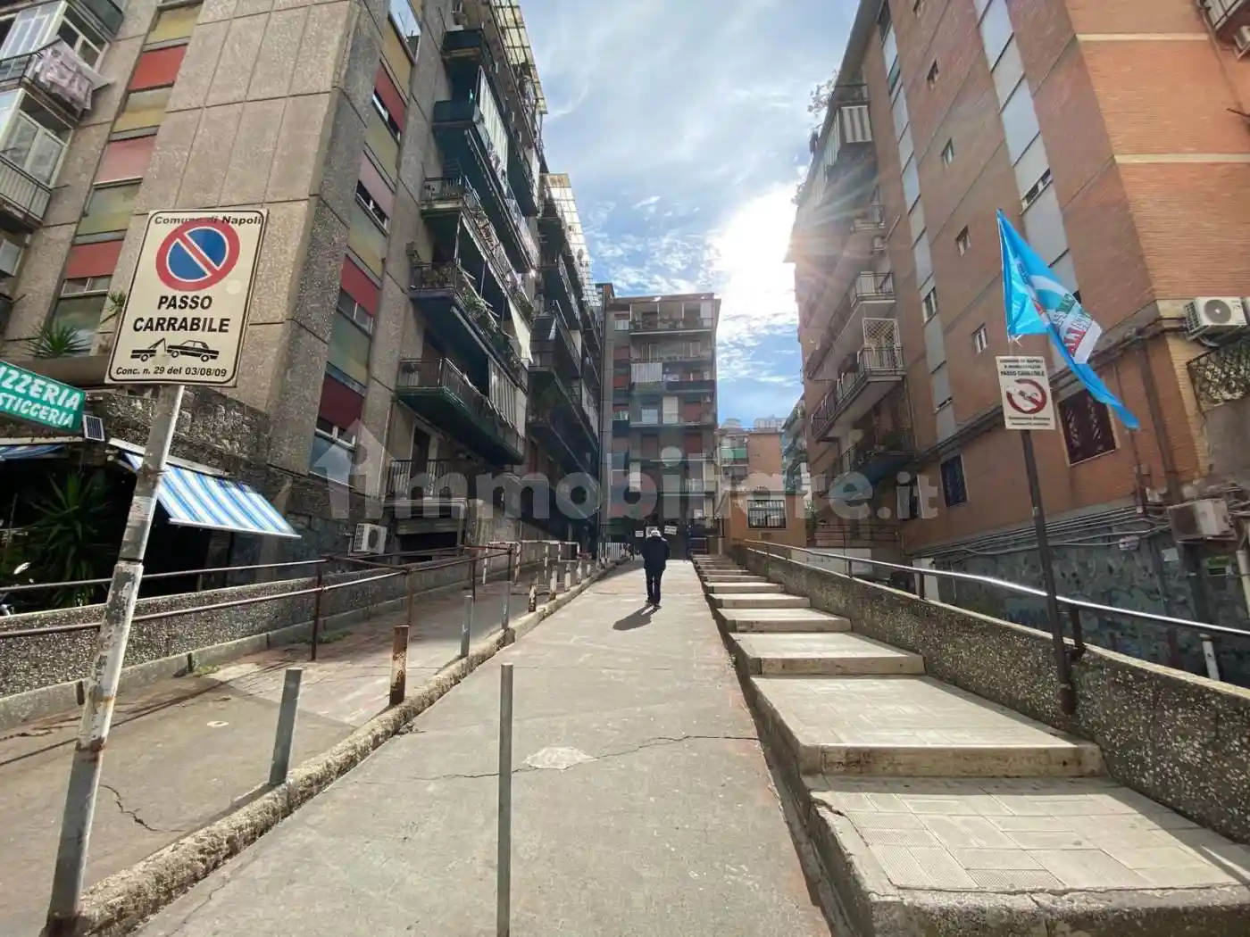 Appartamento in vendita a Napoli