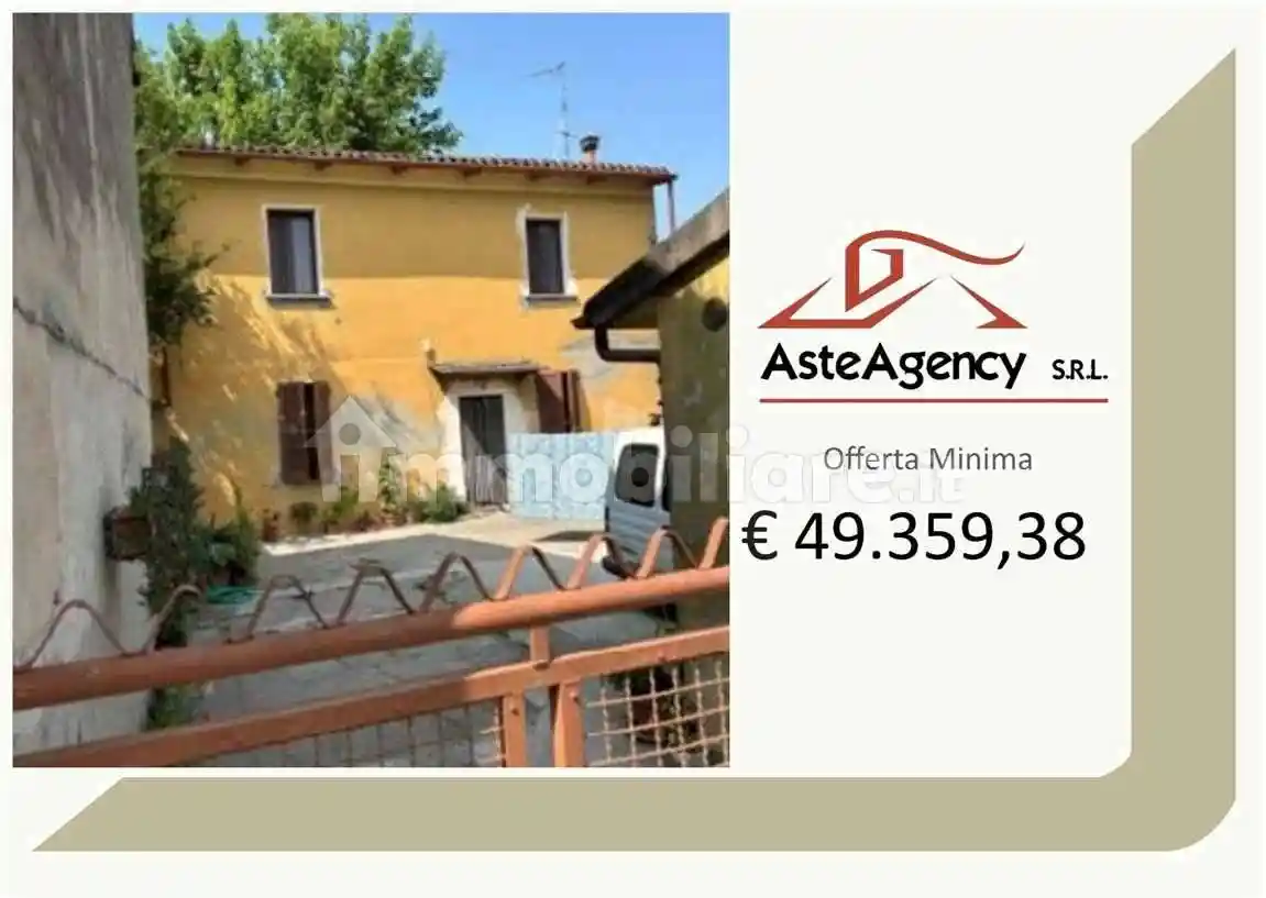 Casa indipendente in vendita a Gussola