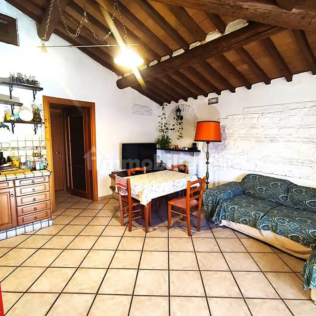 Appartamento in vendita a Livorno