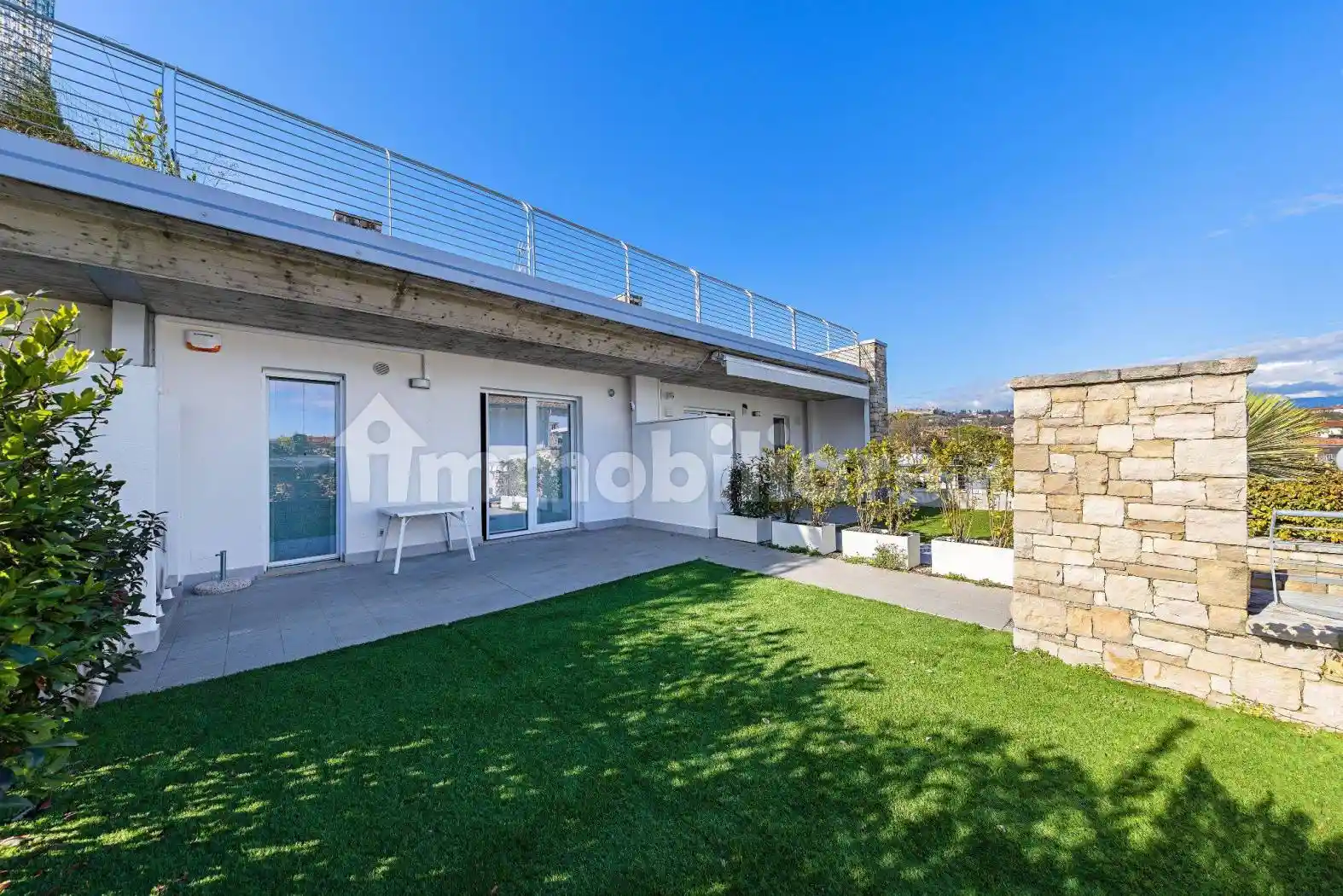 Appartamento in vendita a Padenghe sul Garda