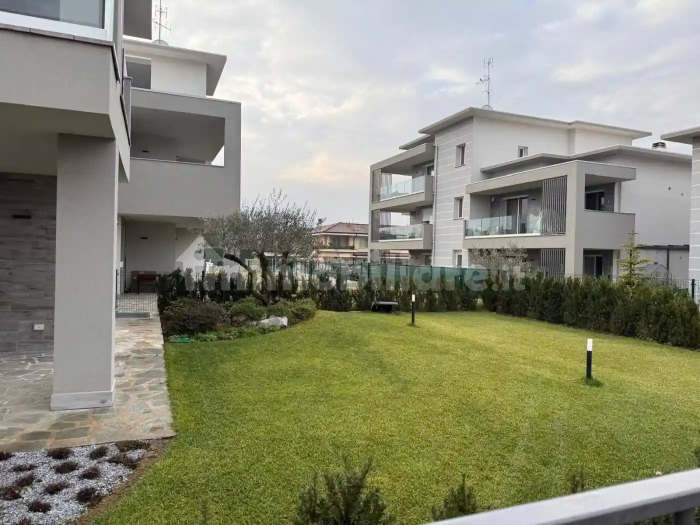 Villa in vendita a Cavenago di Brianza