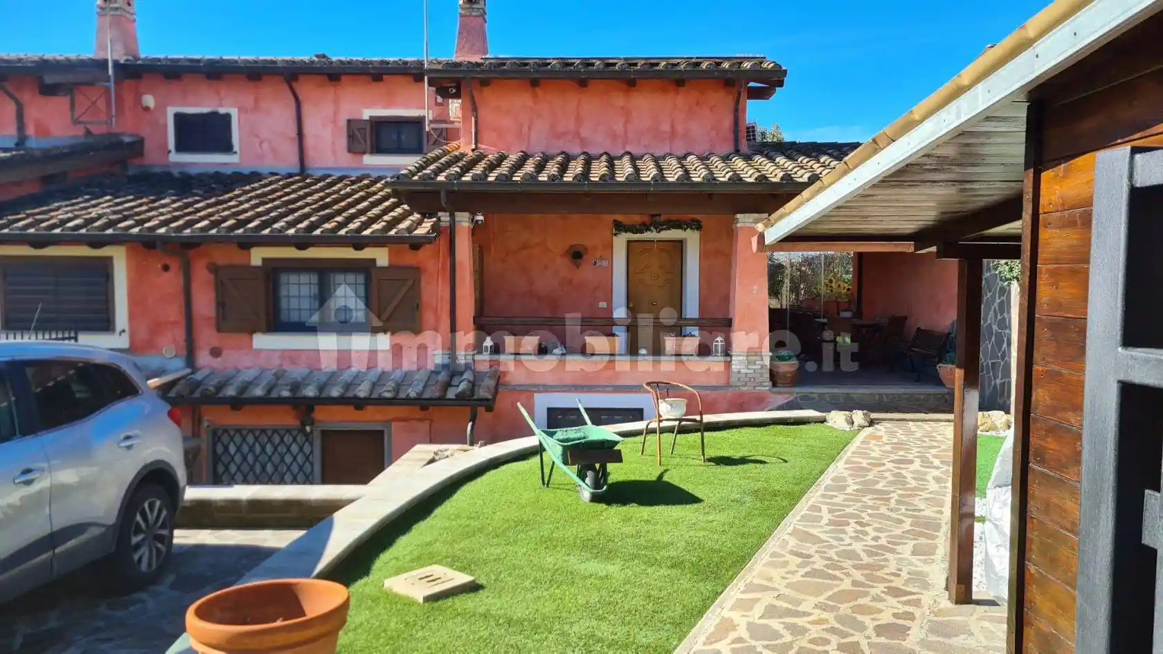 Villa in vendita a Anguillara Sabazia