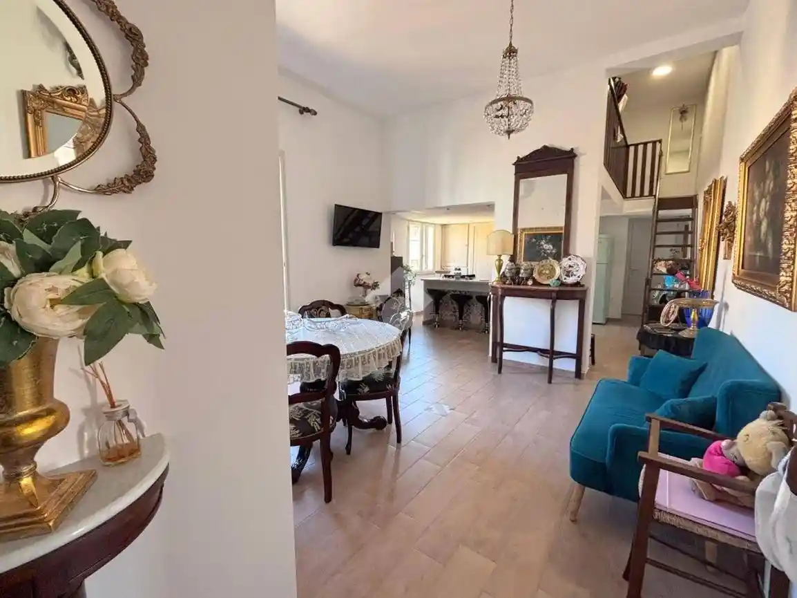 Appartamento in vendita a Palermo