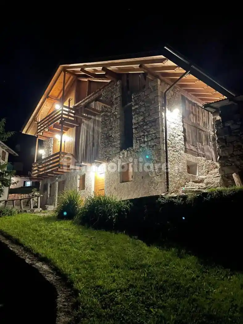 Rustico - Casale in vendita a Canal San Bovo