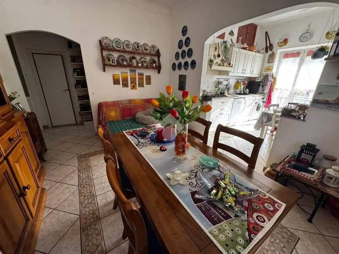 Appartamento in vendita a Genova