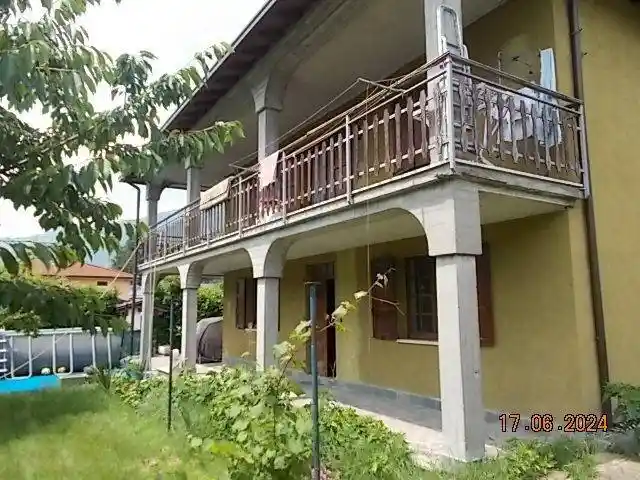 Appartamento in vendita a Endine Gaiano