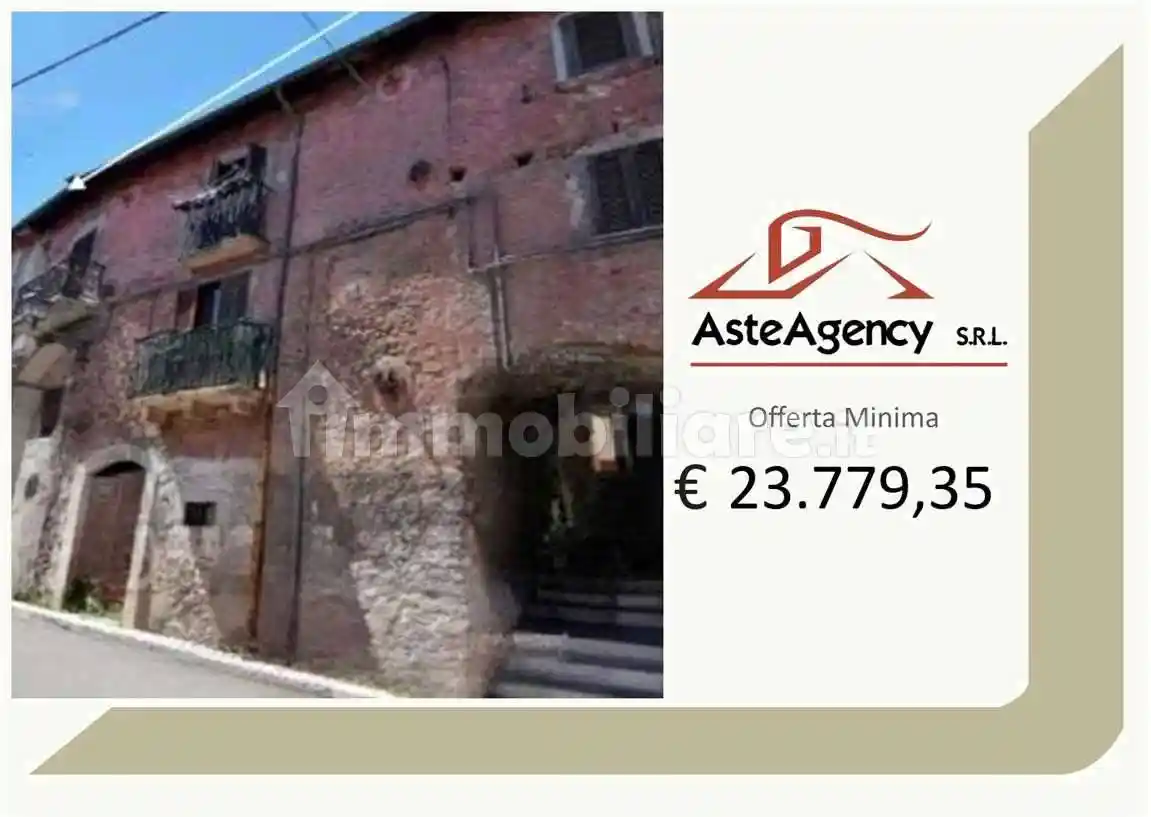 Appartamento in vendita a Luco dei Marsi