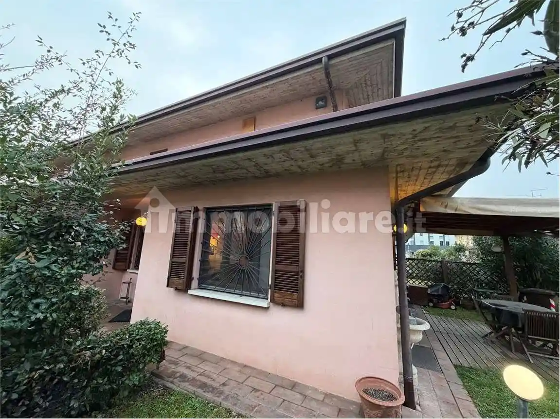 Appartamento in vendita a Brescia