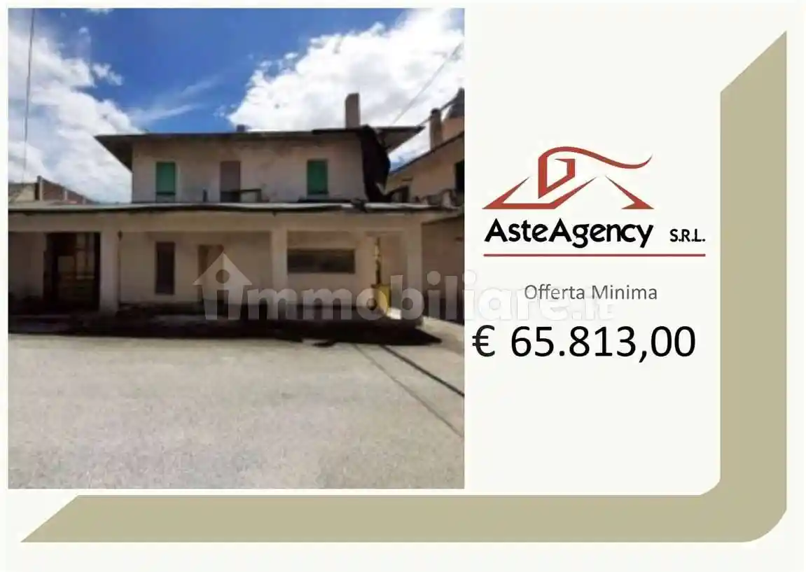 Casa indipendente in vendita a Gioia dei Marsi