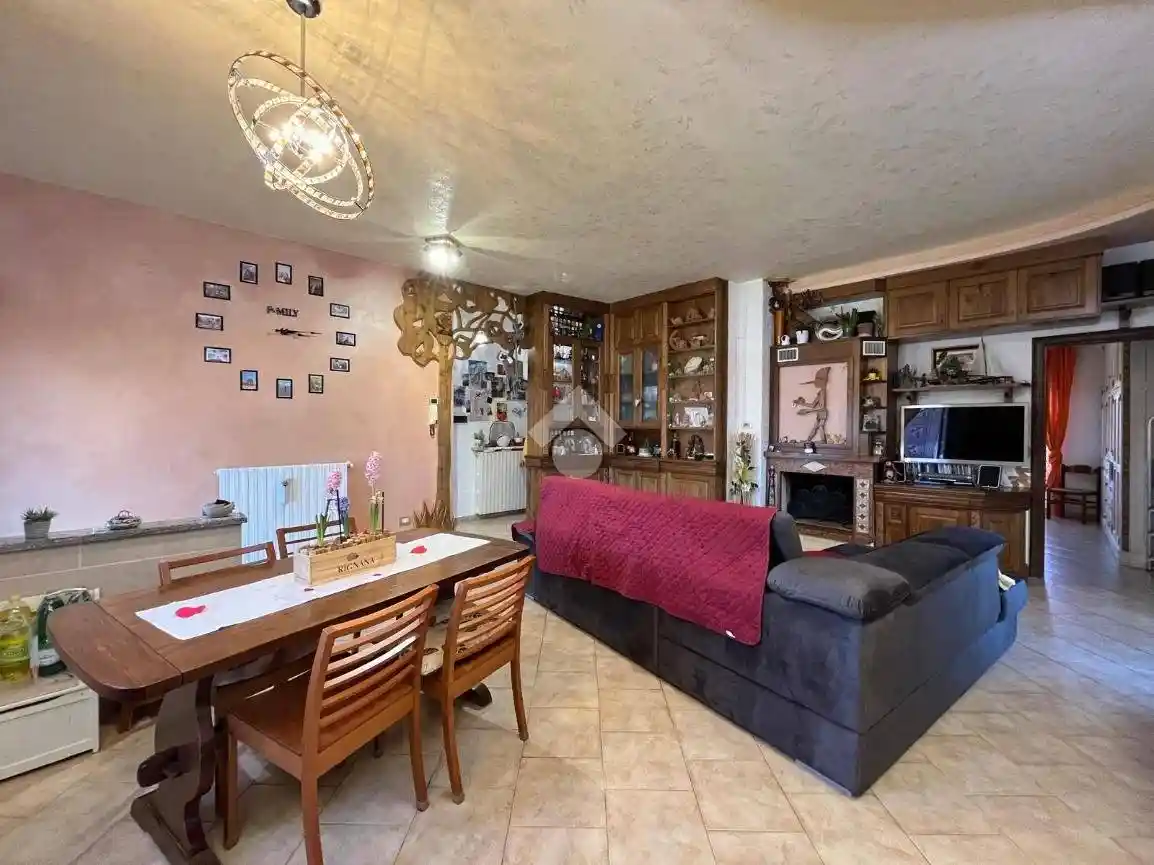 Appartamento in vendita a Castel Viscardo