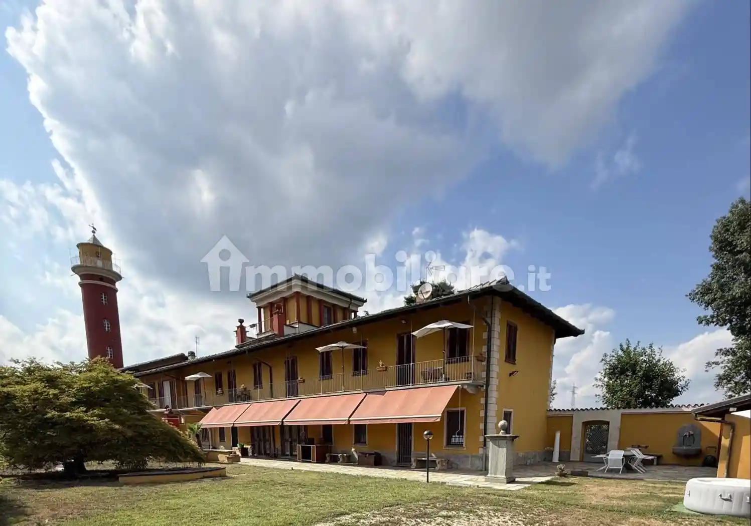 Rustico - Casale in vendita a Cavour