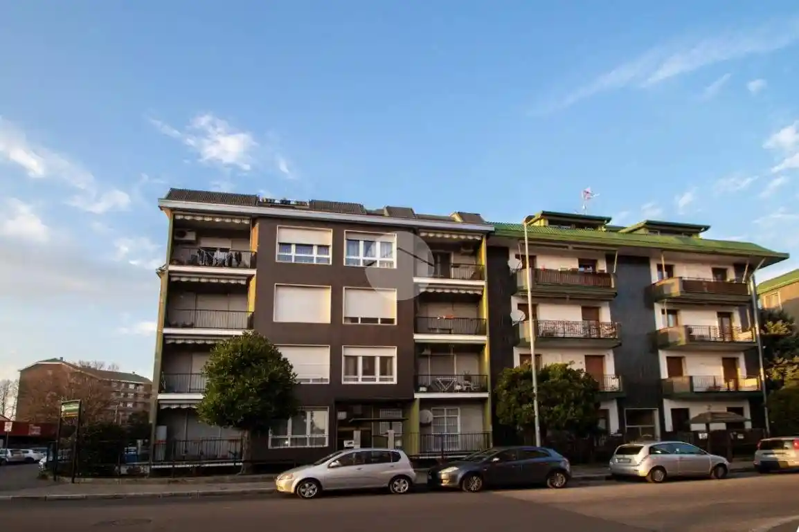 Appartamento in vendita a Garbagnate Milanese