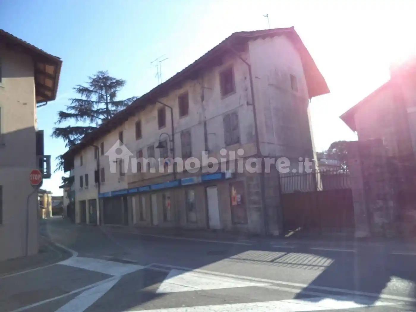 Palazzo - Edificio in vendita a Martignacco