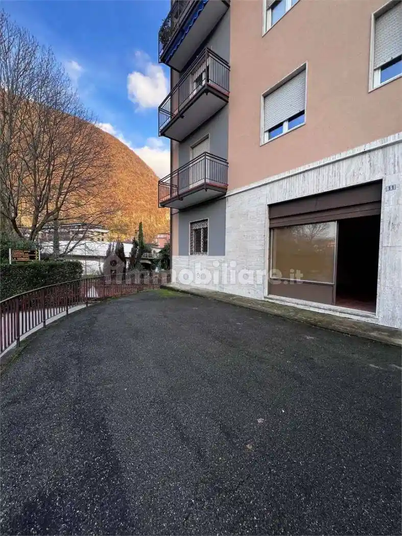 Appartamento in vendita a Laveno-Mombello