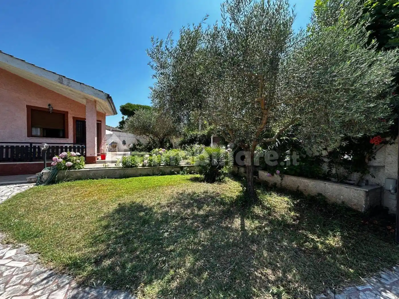 Villa in vendita a Ardea