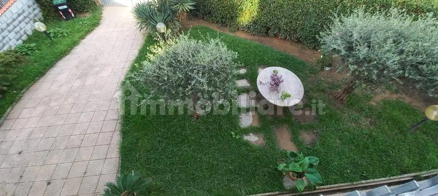 Casa indipendente in vendita a Carrara