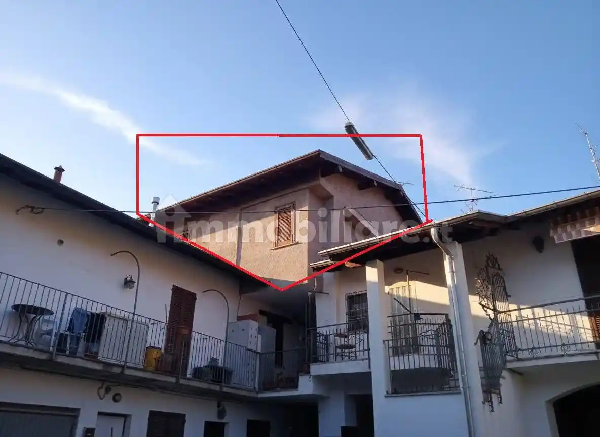 Appartamento in vendita a Sumirago