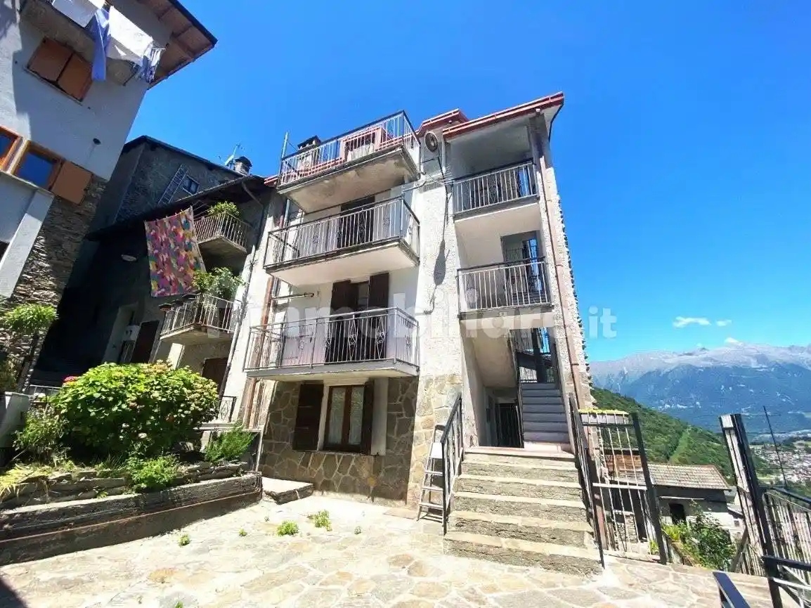 Appartamento in vendita a Rasura