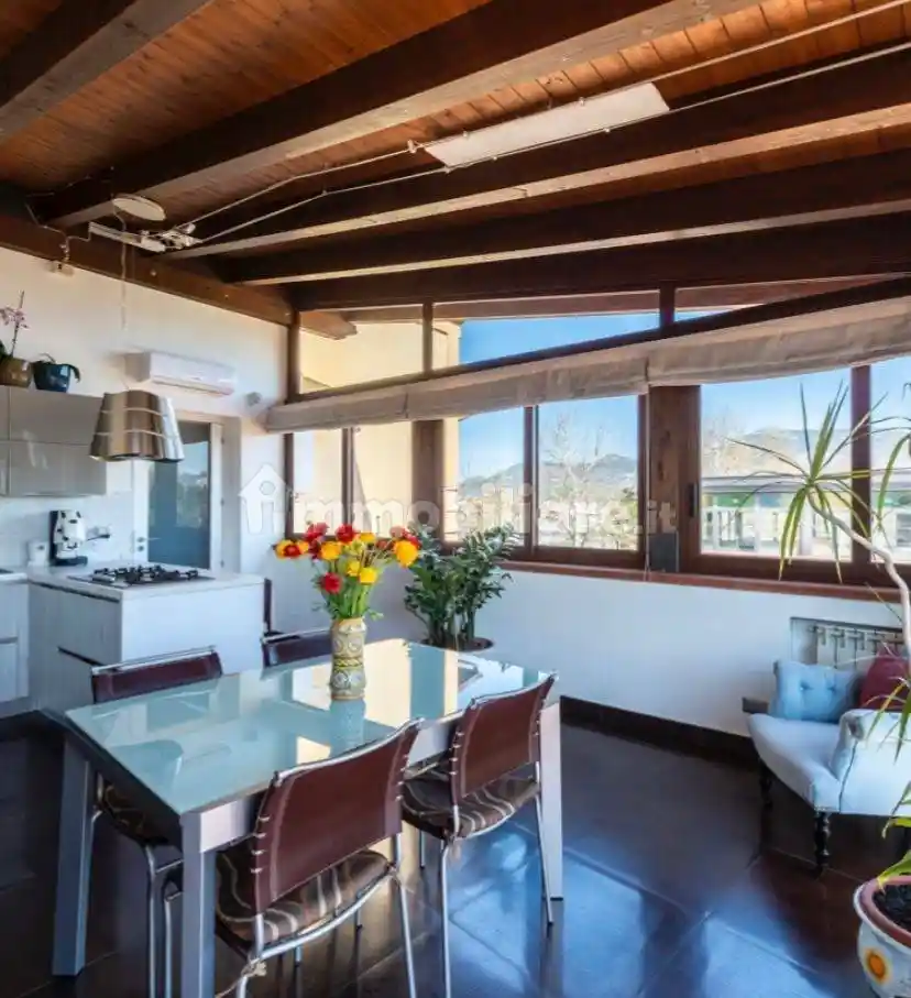 Appartamento in vendita a Palermo