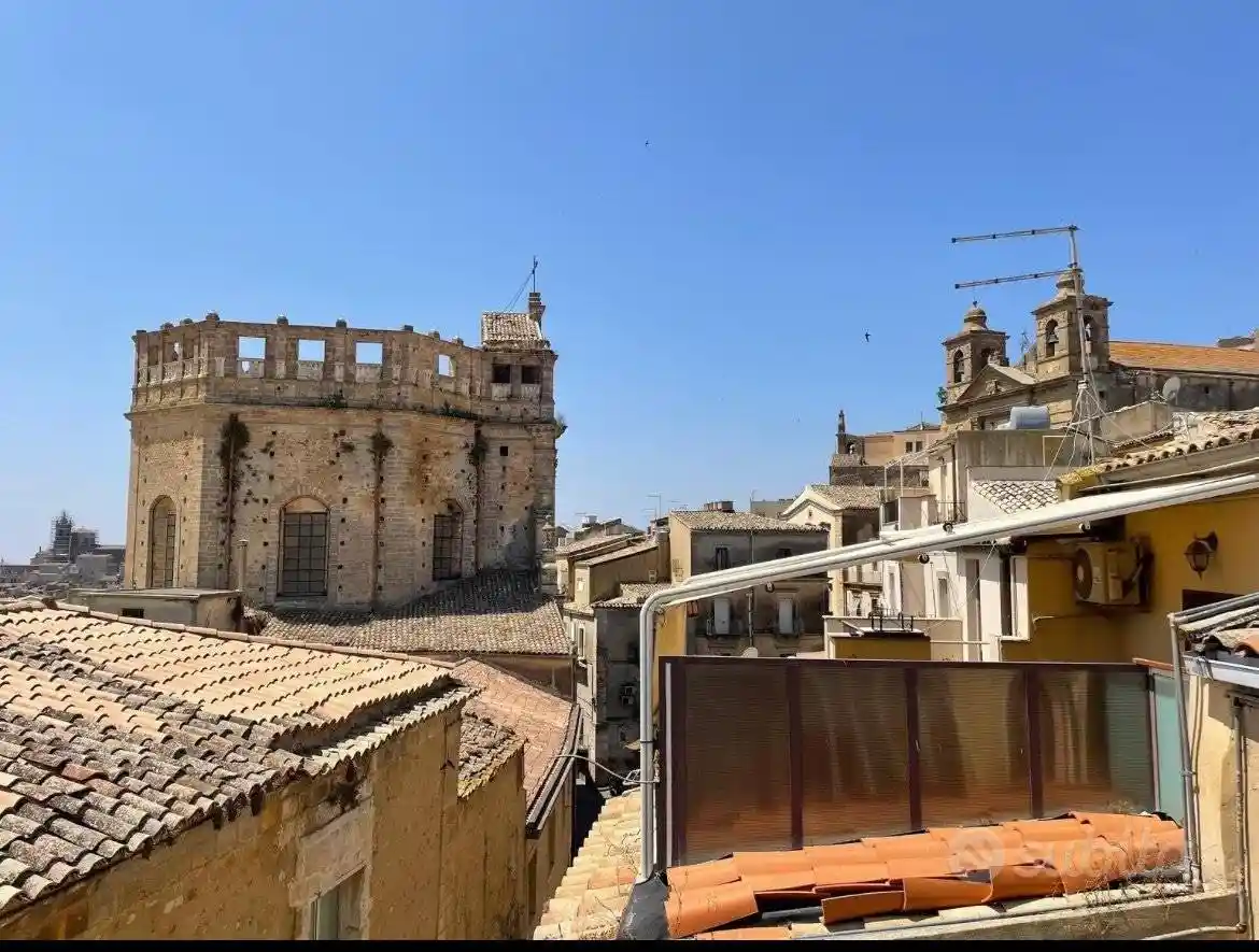 Appartamento in vendita a Caltagirone