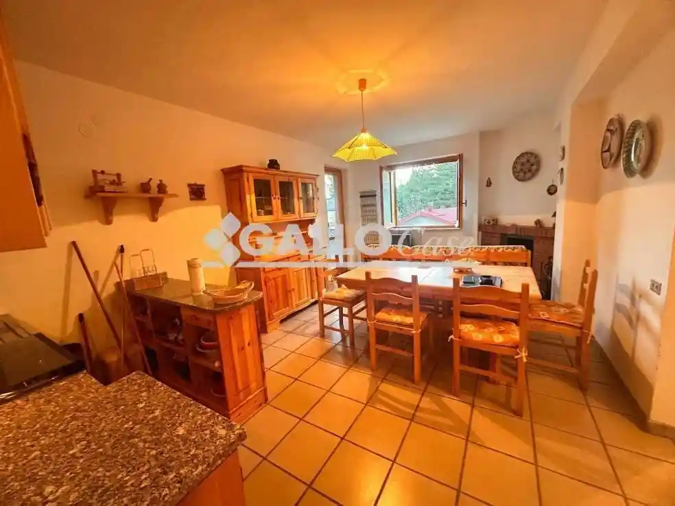 Appartamento in vendita a Spezzano della Sila