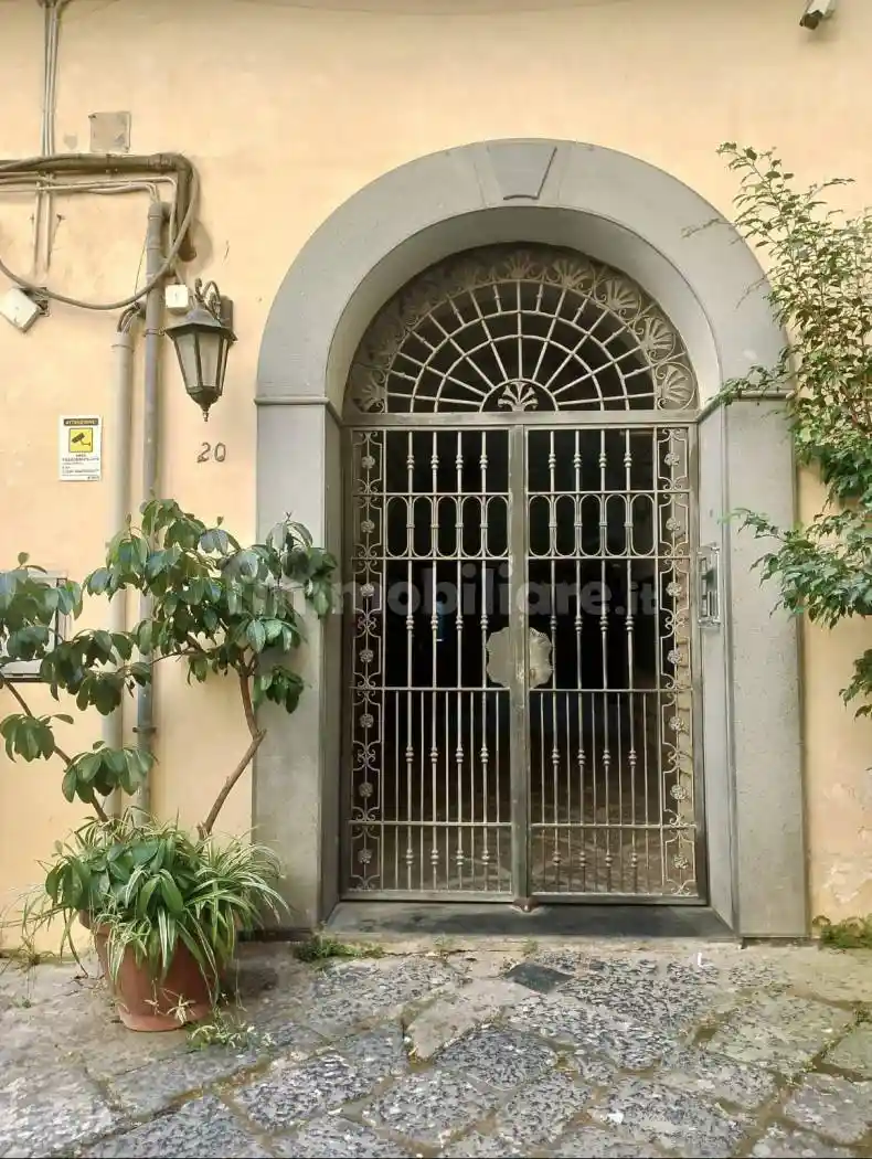 Appartamento in affitto a Napoli