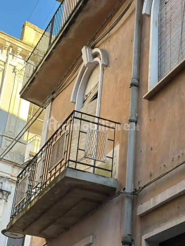 Palazzo - Edificio - foto 2