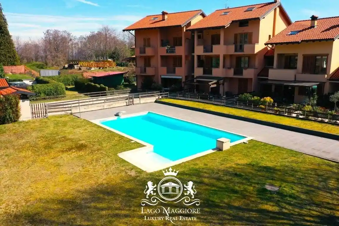 Appartamento in vendita a Meina