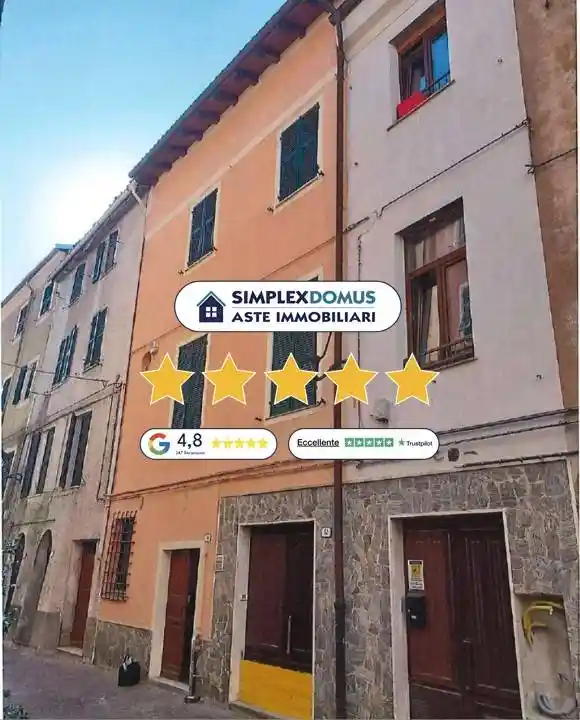 Appartamento in vendita a Altare