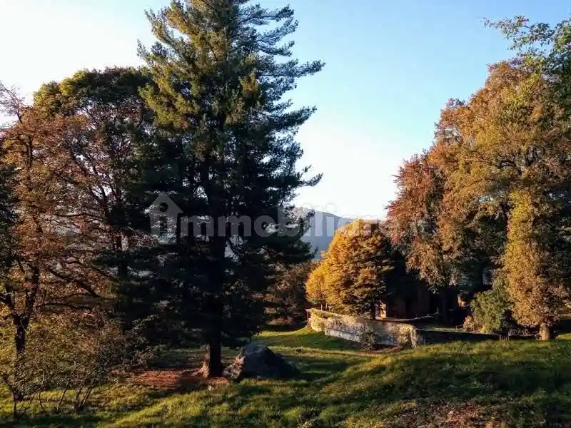 Villa in vendita a Torno