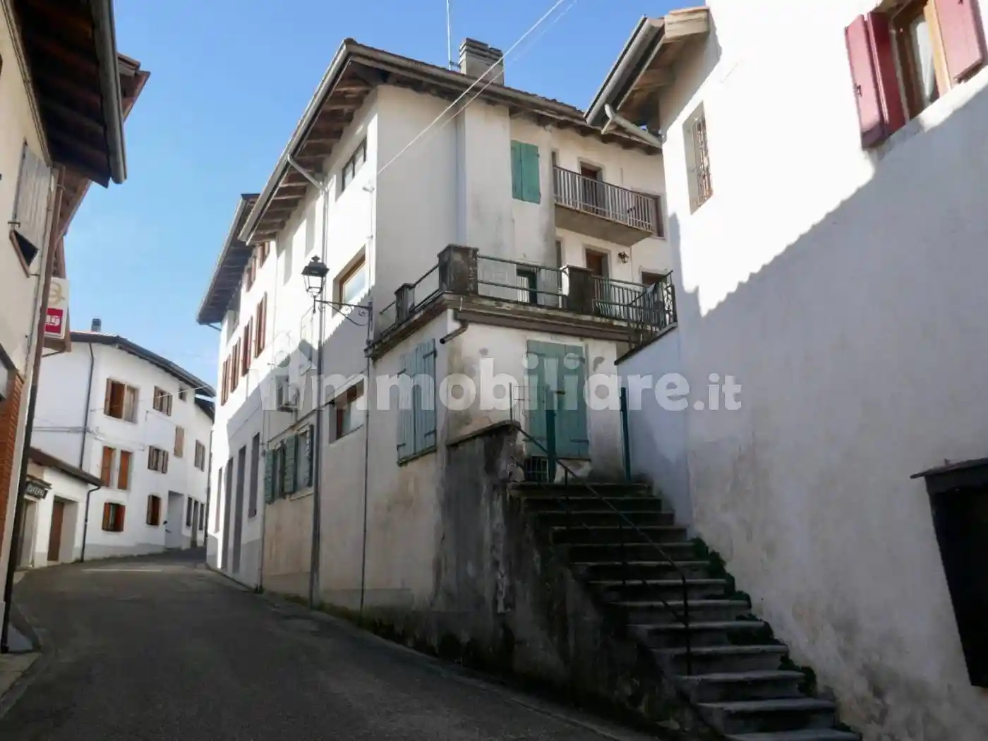 Villa in vendita a Clauzetto