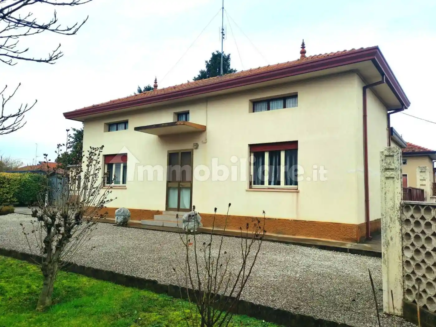 Villa in vendita a Cordenons