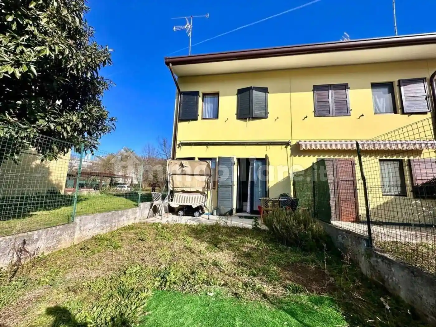 Villetta a schiera in vendita a Manzano