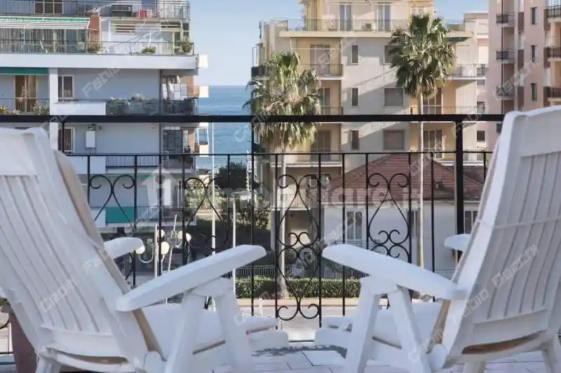 Appartamento in vendita a Borghetto Santo Spirito