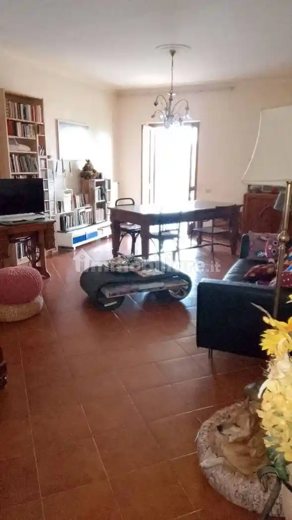 Appartamento in vendita a Fara in Sabina