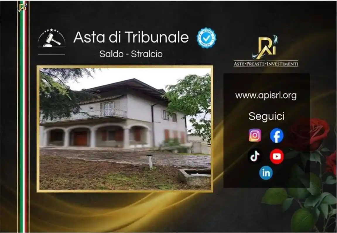 Appartamento in vendita a Dello