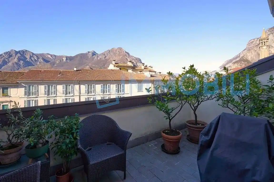 Appartamento in vendita a Lecco