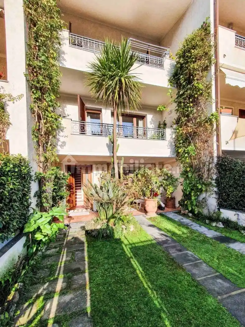 Villa in affitto a Forte dei Marmi