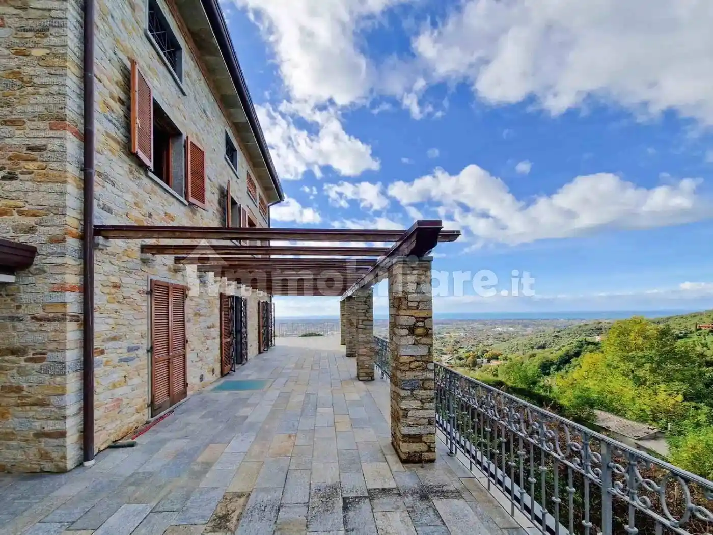 Villa in vendita a Pietrasanta