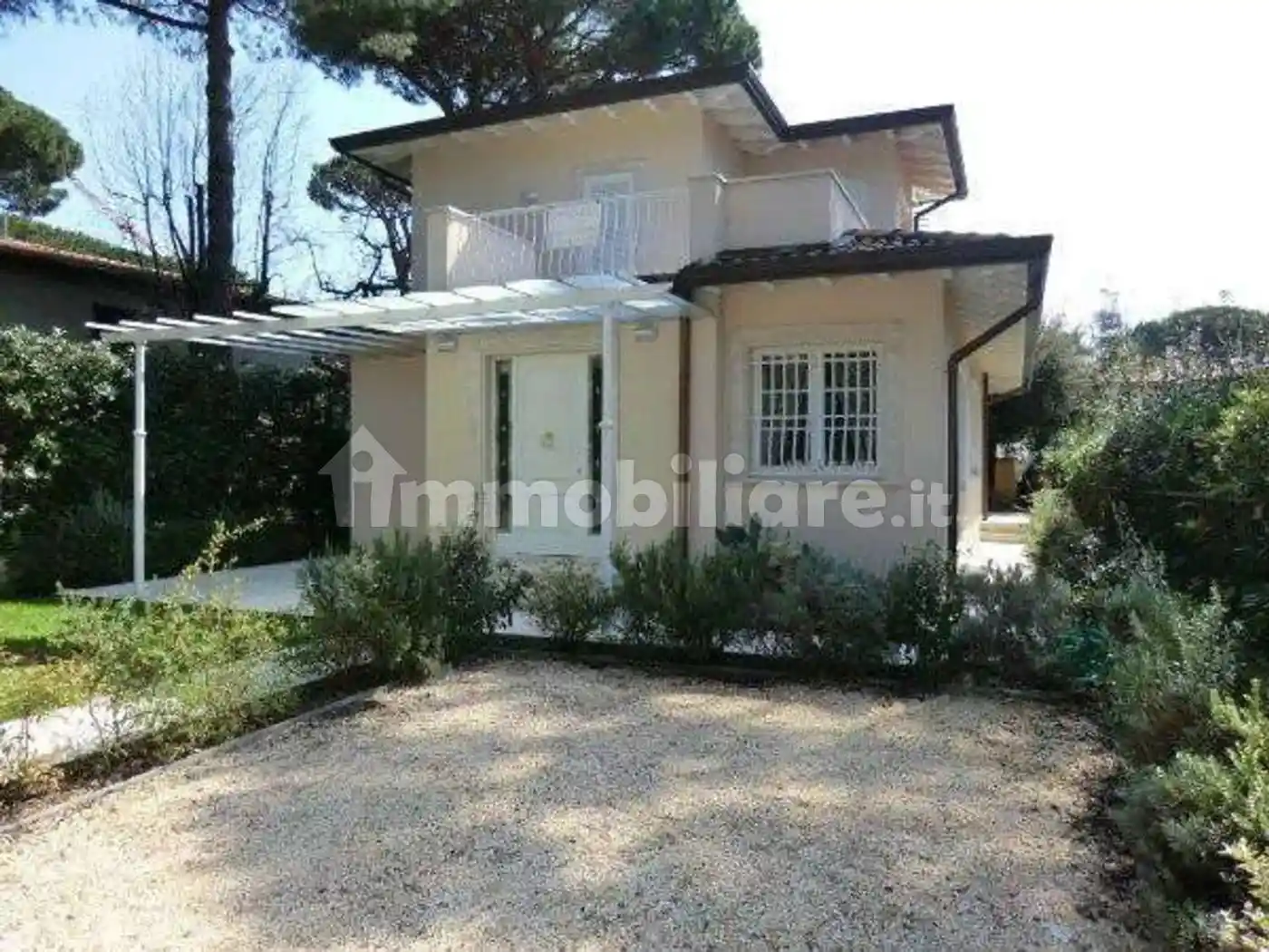 Villa in affitto a Forte dei Marmi