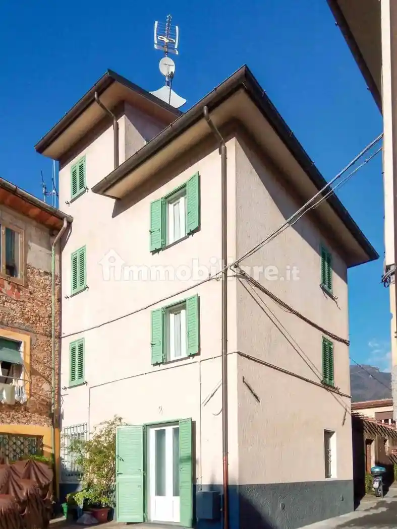 Villa in vendita a Camaiore