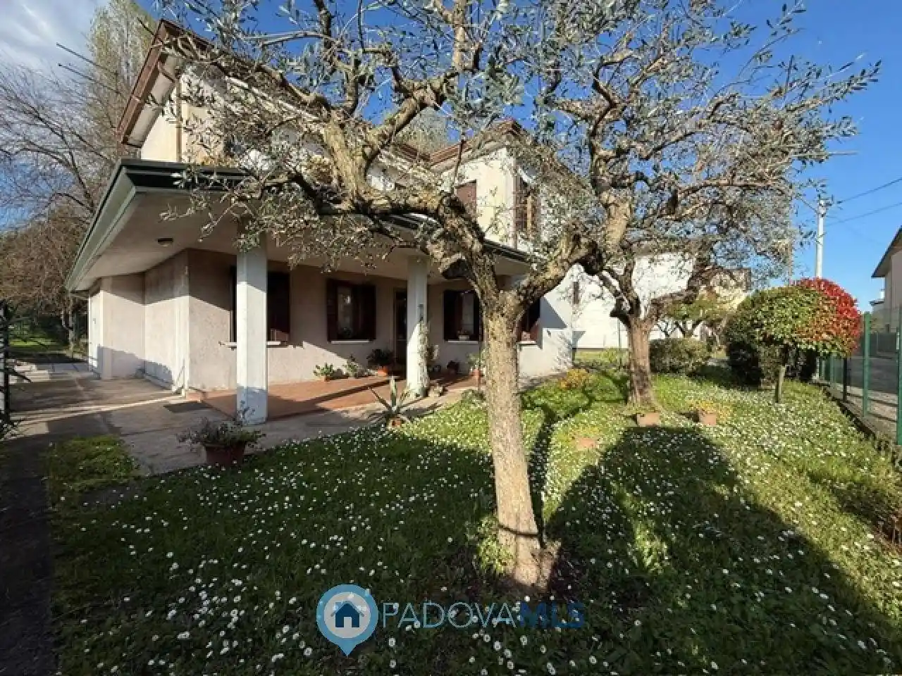 Casa indipendente in vendita a Albignasego