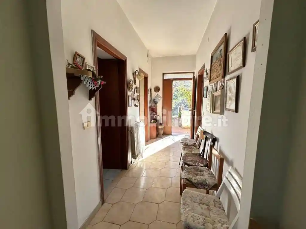 Villa in vendita a Sant'Angelo all'Esca