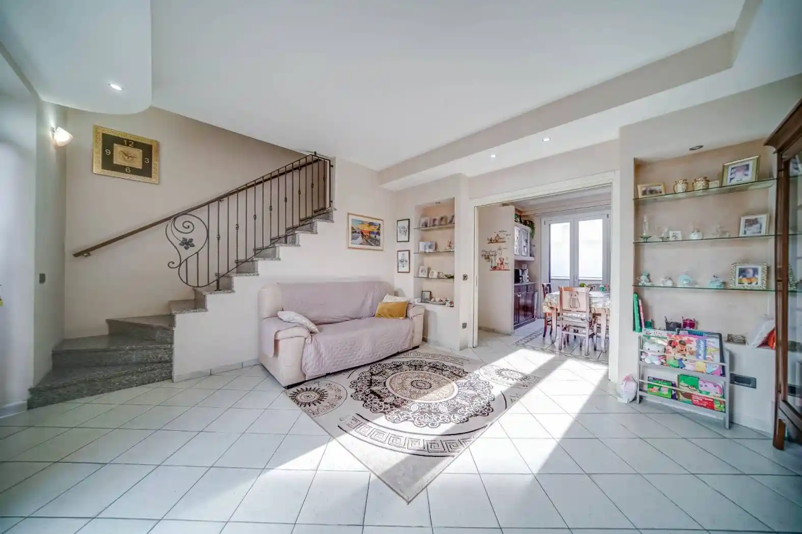 Villetta a schiera in vendita a Ferno