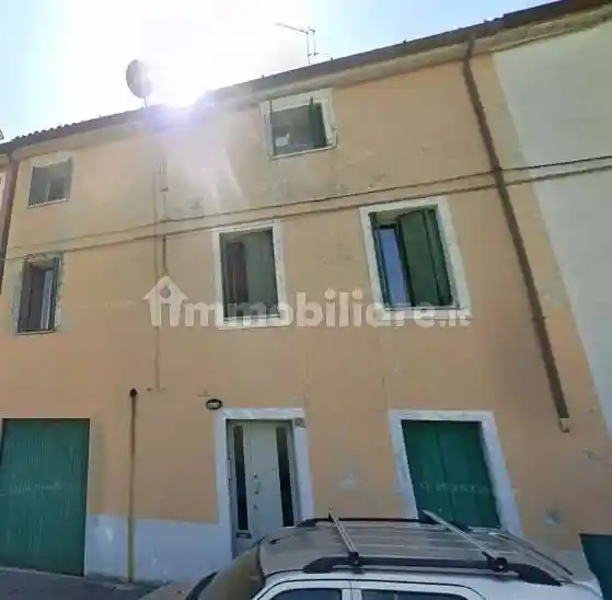 Casa indipendente in vendita a Vittorio Veneto