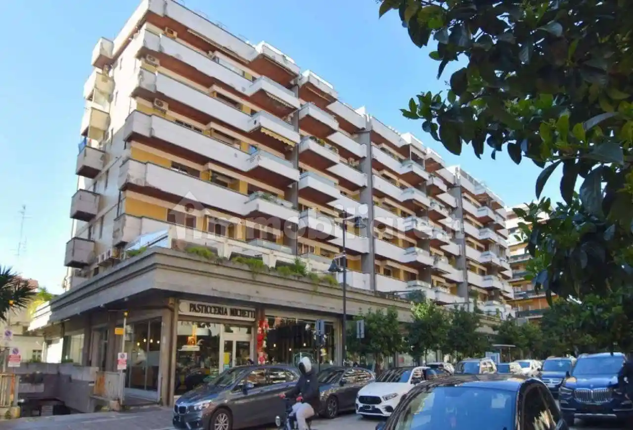 Appartamento in vendita a Pescara