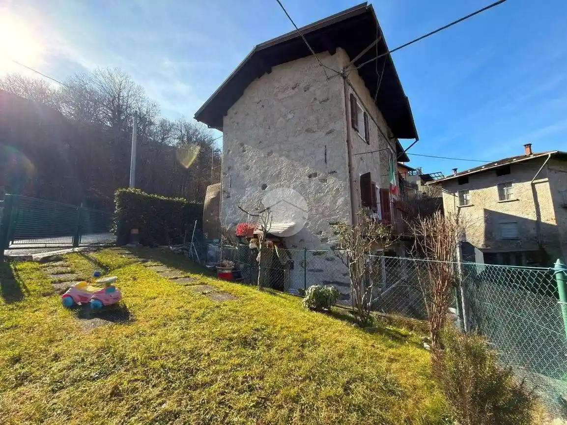 Appartamento in vendita a Albosaggia